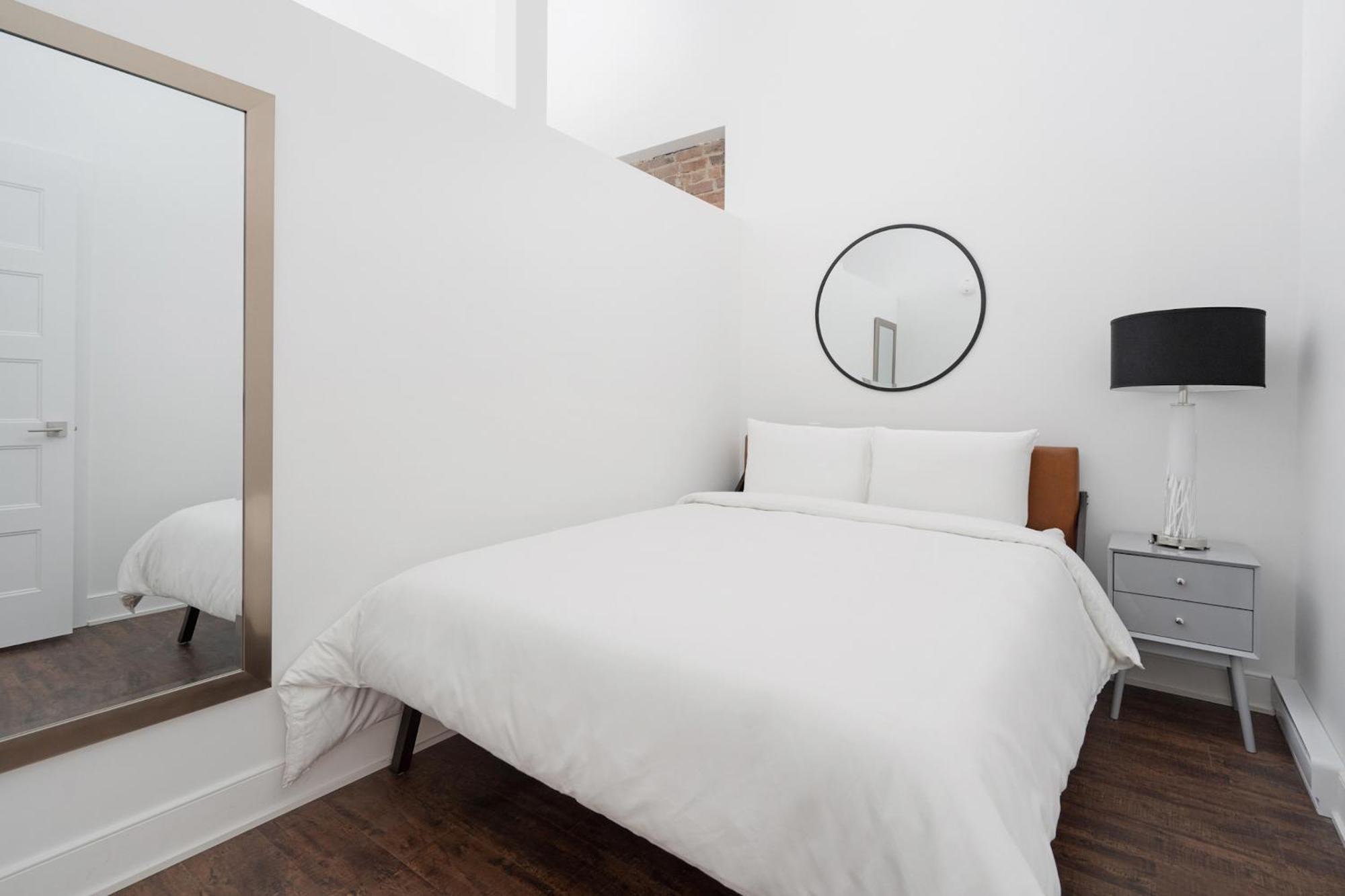 Sonder Gare Saint Denis Aparthotel Montréal Rom bilde