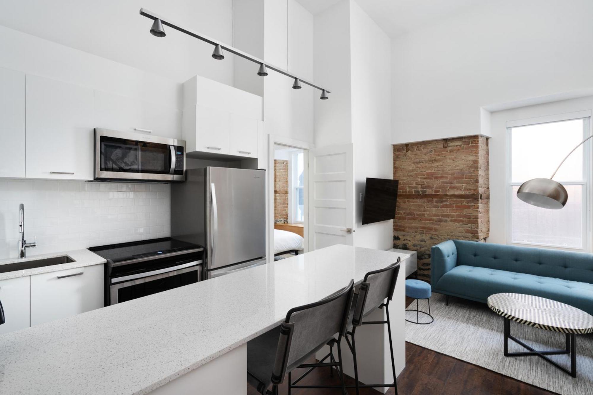 Sonder Gare Saint Denis Aparthotel Montréal Rom bilde