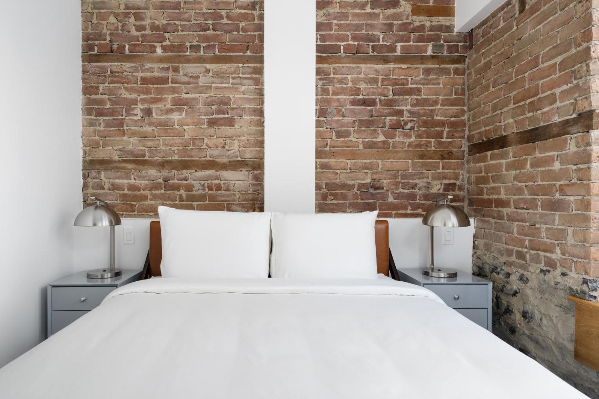 Sonder Gare Saint Denis Aparthotel Montréal Rom bilde
